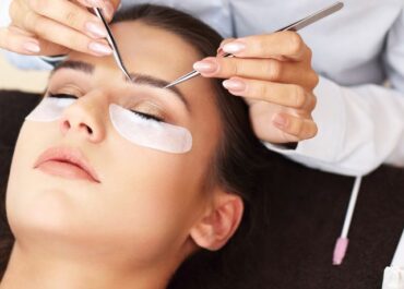 Fachseminar zum Adessa Lash Stylist